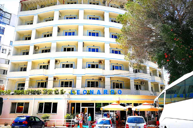 Hotel Leonardo