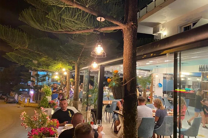 Joni Hotel - slika 2