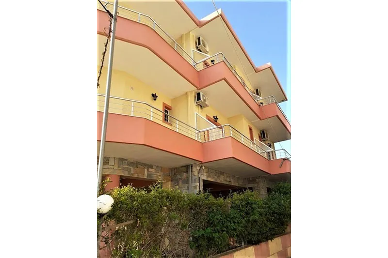Kristo Apartmani - slika 3