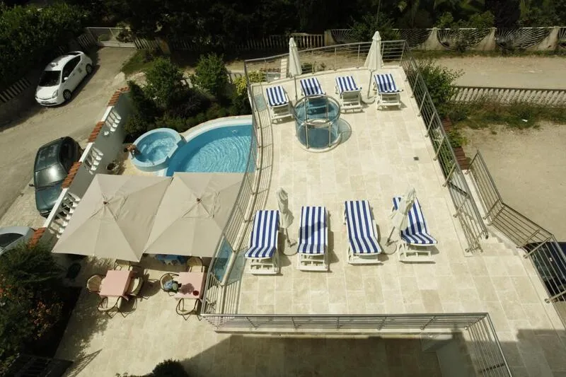 Perovic Apartmani - slika 4