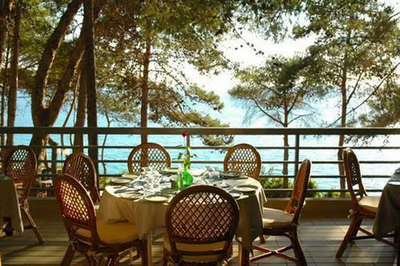 White Rocks Hotel - slika 5