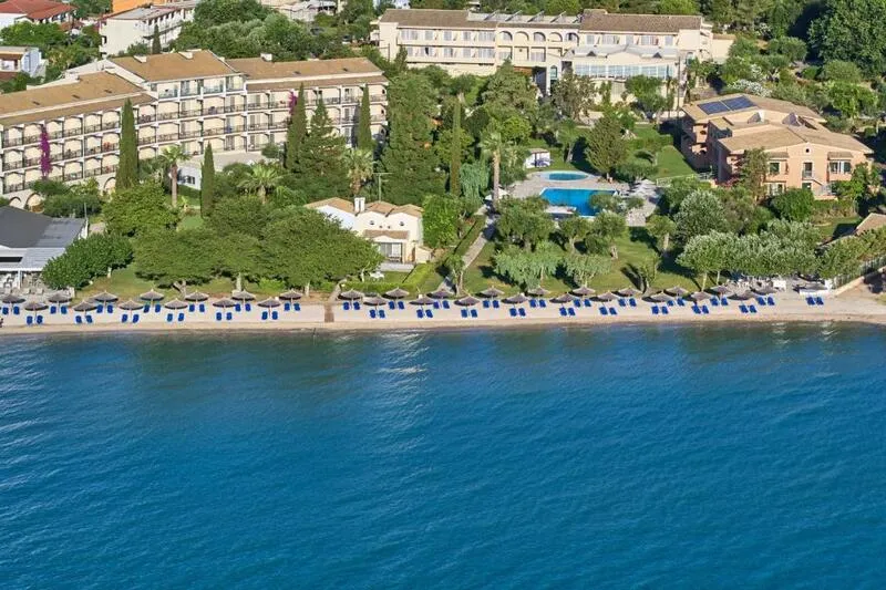 Hotel Delfinia