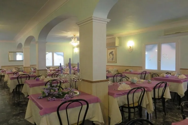 Maxim Hotel - slika 4