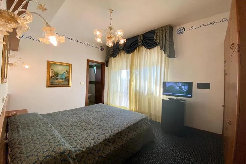 Florida Hotel - slika 5