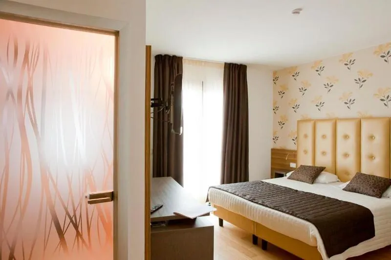 Marco Polo Hotel - slika 5