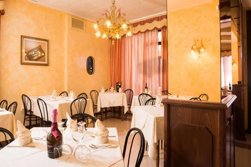 Trevi Hotel - slika 4
