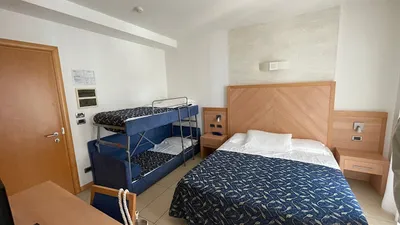 Tropical Hotel - slika 5