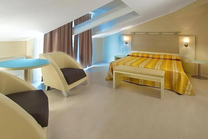 St Moritz Hotel - slika 5