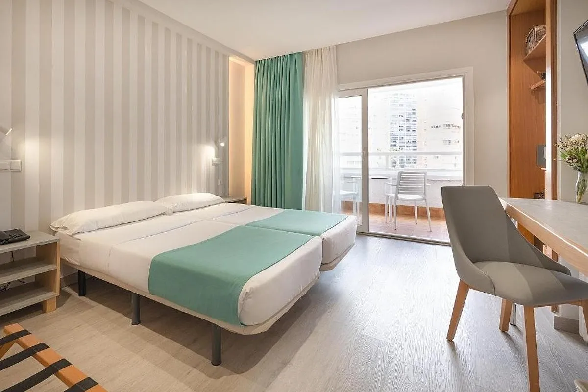 Dvokrevetna soba sa balkonom · Hotel Poseidon Resort, Benidorm