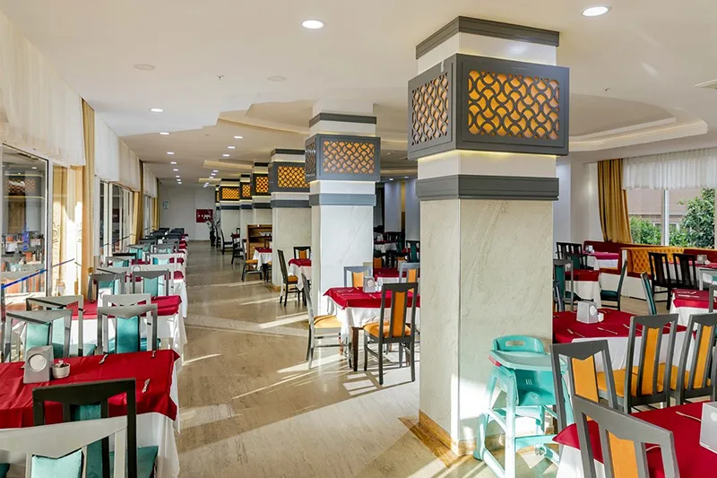 Holiday Park Resort Hotel - slika 4