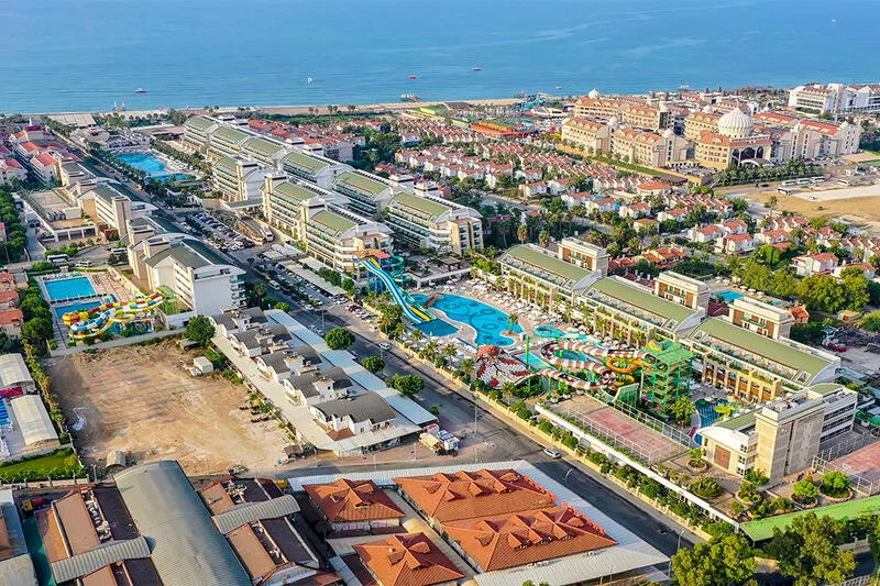 Hotel Crystal Waterworld Aqua Collection