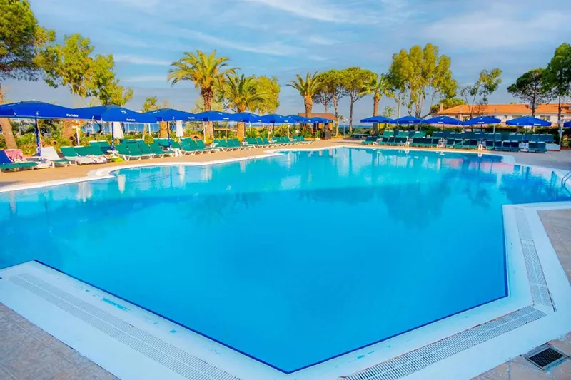 Le Monde Beach Resort &amp; Spa Hotel - slika 2