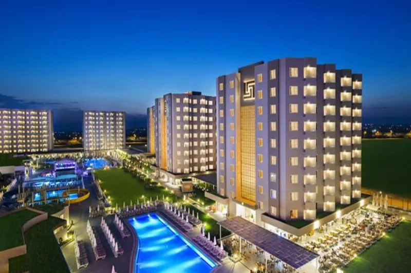 Hotel Grand Park Lara
