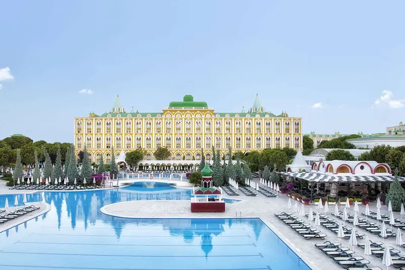 Kremlin Palace Hotel