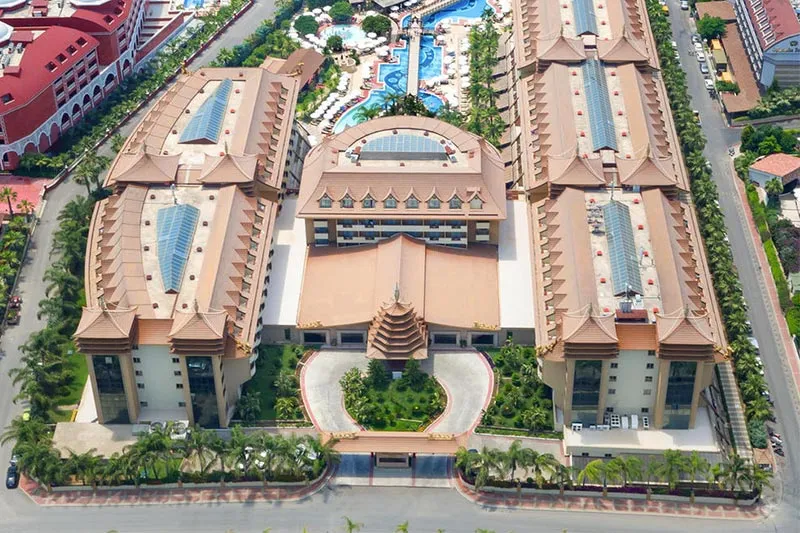 Royal Dragon Hotel - slika 2